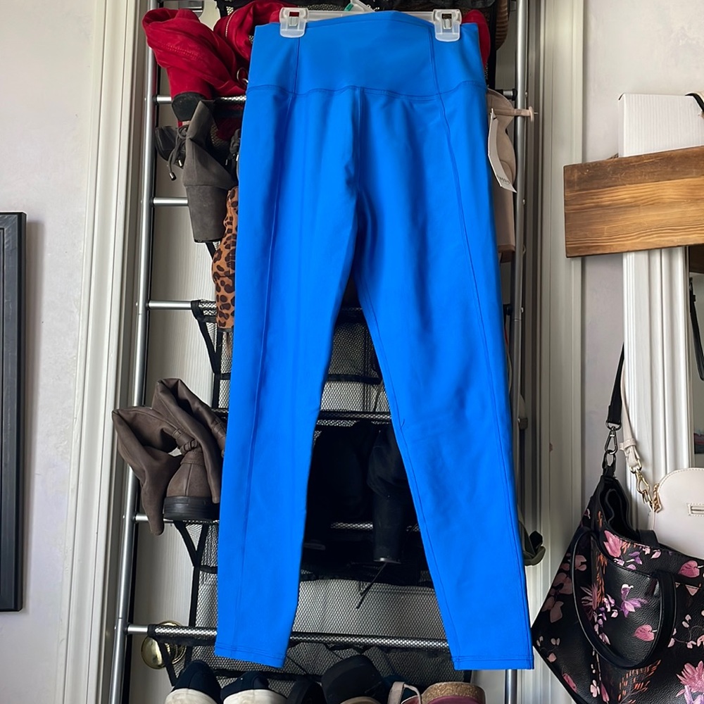 Blue leggings